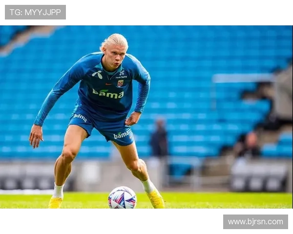 哈兰德社交媒体影响力持续提升,成为足球明星新趋势的引领者 哈兰德社交媒体影响力持续提升,成为足球明星新趋势的引领者