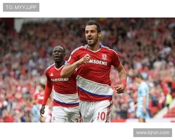 米德尔斯堡主帅卡里克强调球队未来充满希望,目标重返英超联赛。 米德尔斯堡主帅卡里克强调球队未来充满希望,目标重返英超联赛。